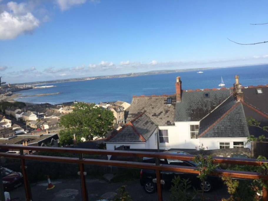 Modern Studio Apartment With Outstanding Views, Sleeps 2 Newlyn Extérieur photo