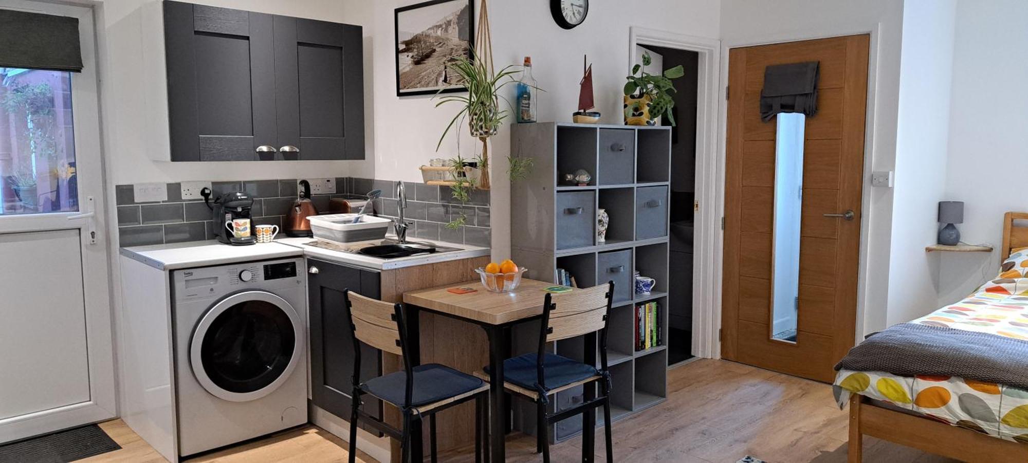 Modern Studio Apartment With Outstanding Views, Sleeps 2 Newlyn Extérieur photo